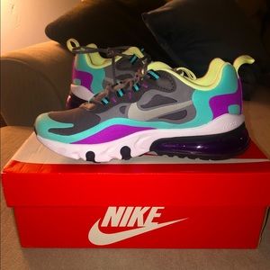 Nike air max 270 react grade school